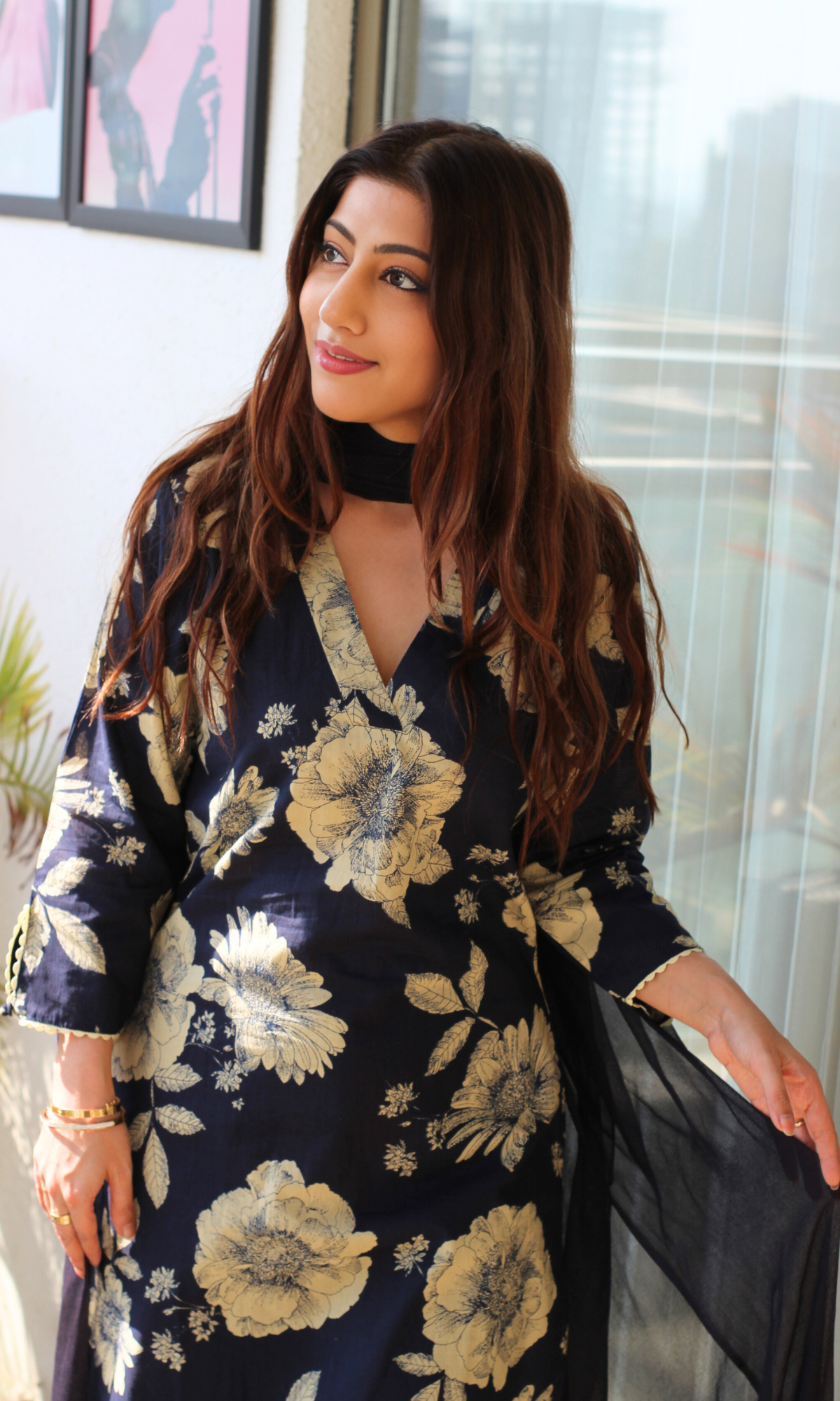 Floral Printed V-Neck Regular Straight Kurta With Trousers & Dupatta