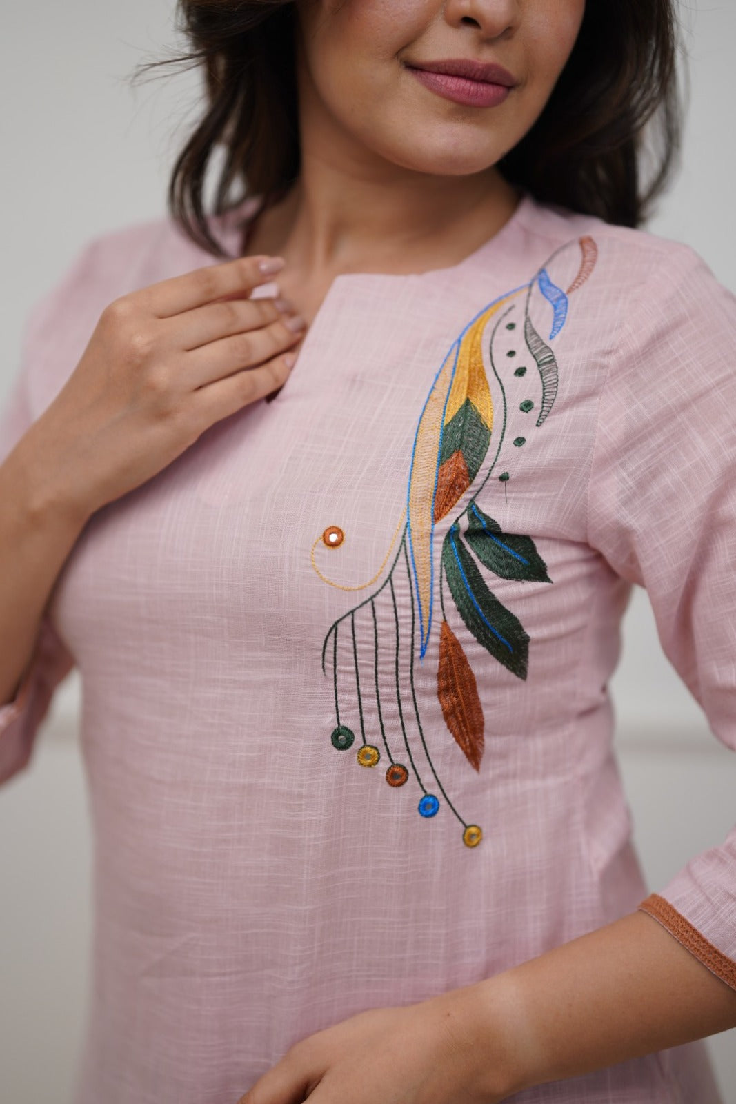 Suppar Sleave Women’s Pink Cotton Co-ords Set with Designer Floral Embroidery | Straight Kurti with 3/4 Sleeves | Ethnic Wear