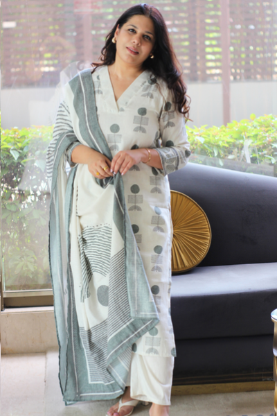 piludi Women’s Printed Kurta Pant Set with Dupatta Elegant Ethnic Wear Set for Casual & Festive Occasions